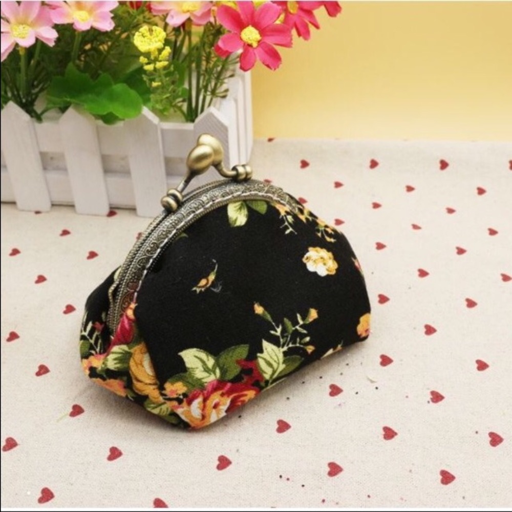 Retro Vintage Small Flower Purse/Wallet - Picture 1 of 1